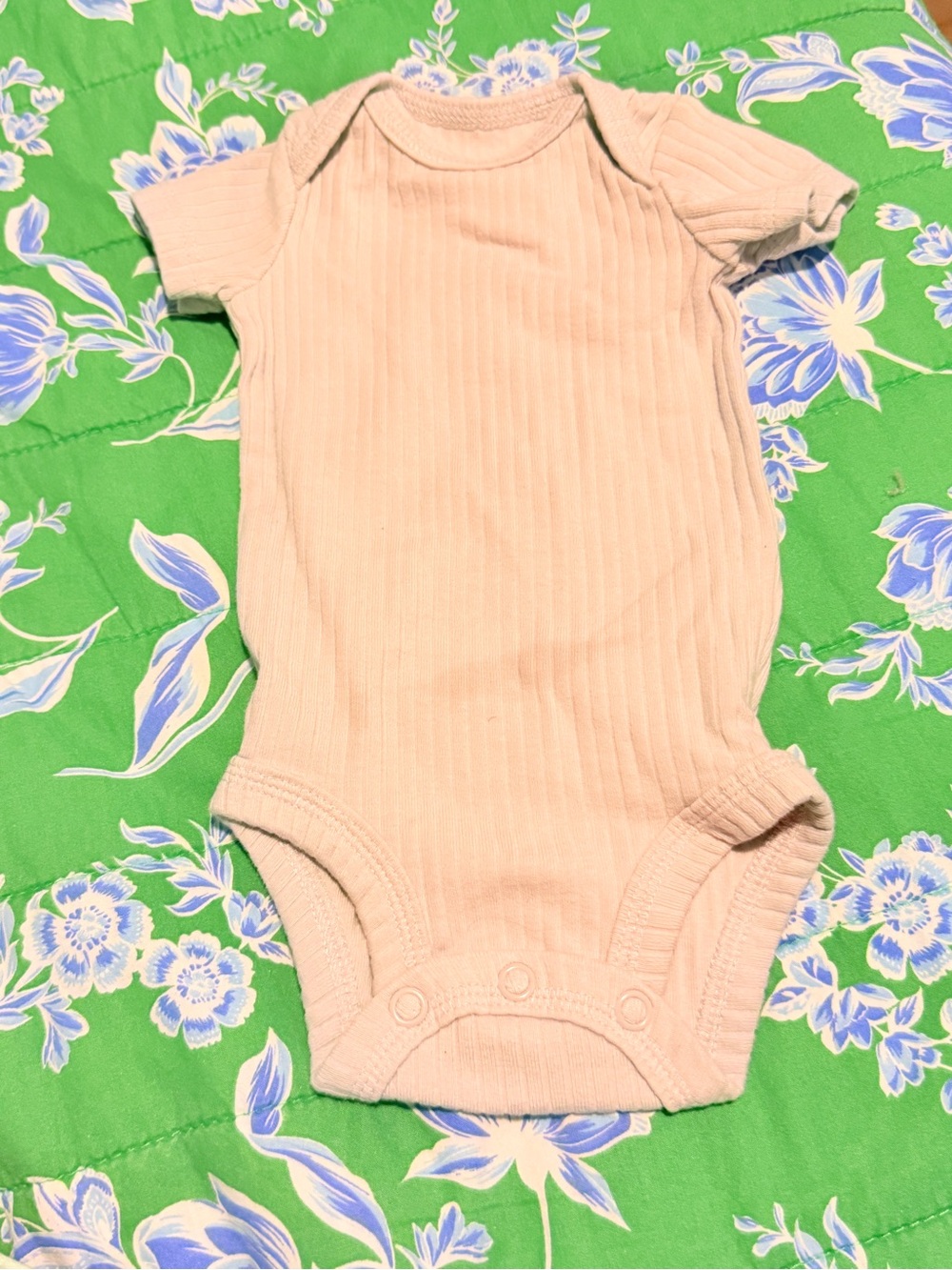 Carter's Ribbed Short-Sleeve One-Piece Bodysuit in Light Pink